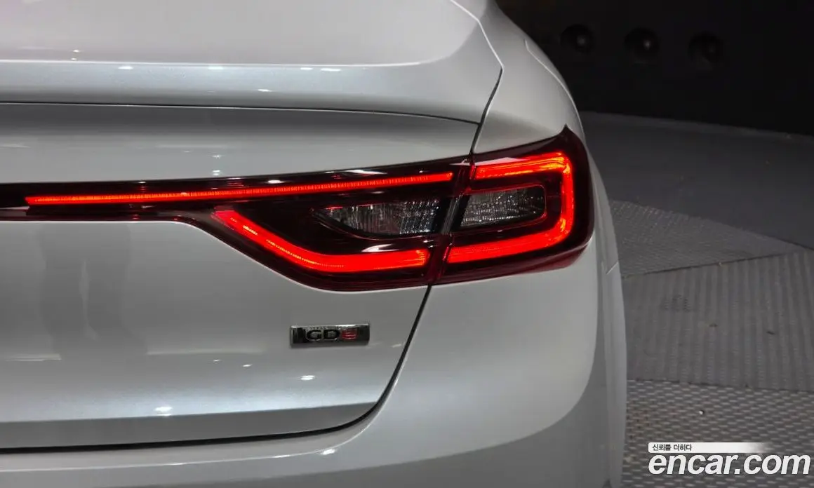 Renault (Samsung) SM6 2018 2.0 автомат (гидро), фото 9 Renault (Samsung) SM6 2018 2.0 автомат (гидро), фото 9
