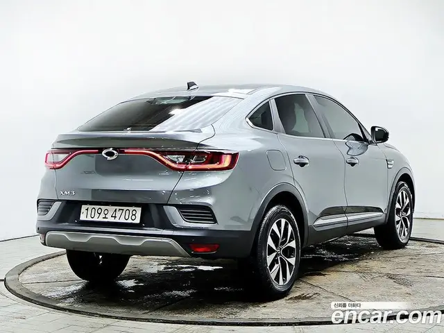 Renault (Samsung) XM3 2022 1.6 автомат (гидро), миниатюра 4 Renault (Samsung) XM3 2022 1.6 автомат (гидро), миниатюра 4