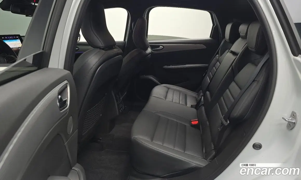 Renault (Samsung) XM3 2024 1.6 автомат (гидро), фото 17 Renault (Samsung) XM3 2024 1.6 автомат (гидро), фото 17