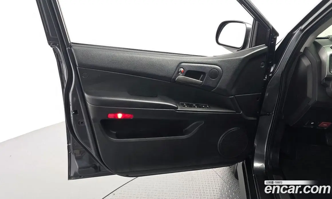 SsangYong Korando 2016 2.2 автомат (гидро), фото 14