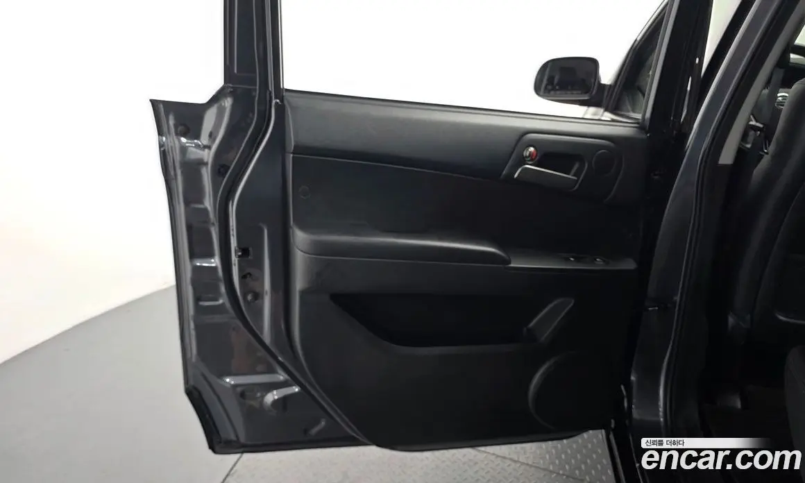 SsangYong Korando 2016 2.2 автомат (гидро), фото 15