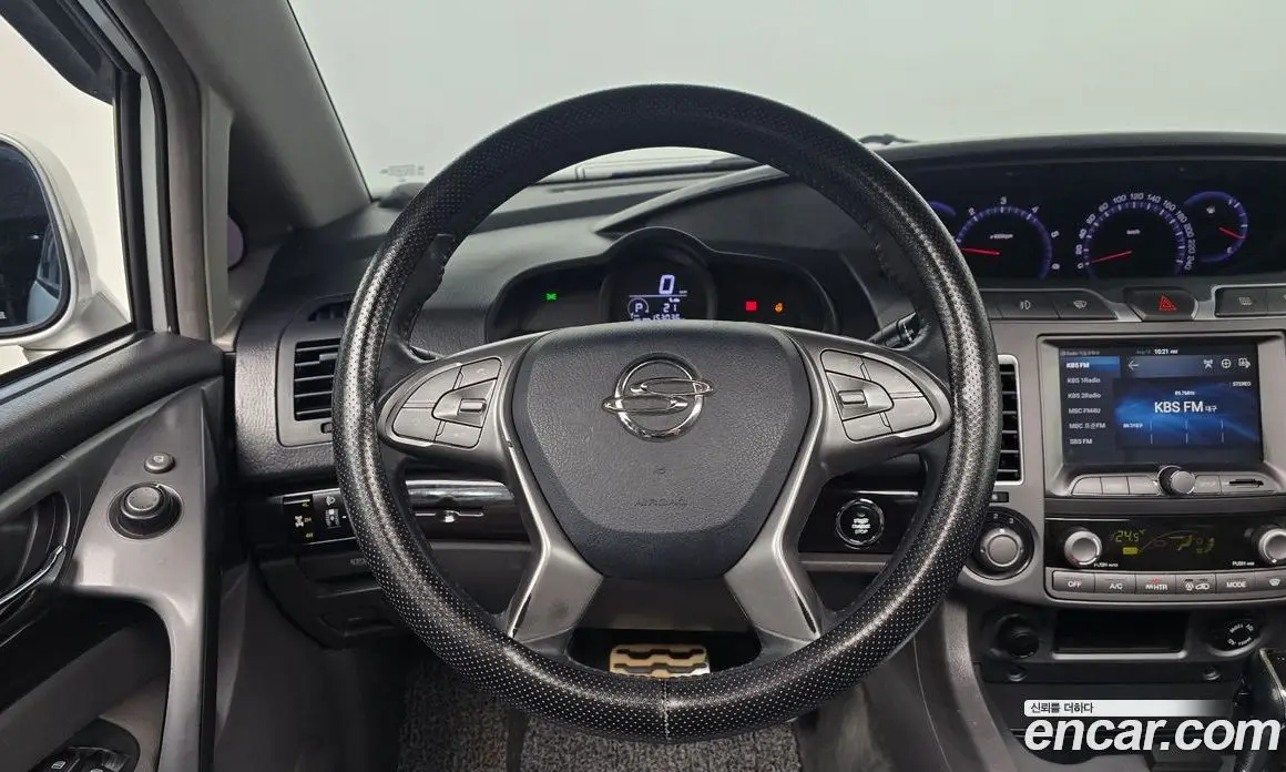 SsangYong Korando 2016 2.2 автомат (гидро), фото 13