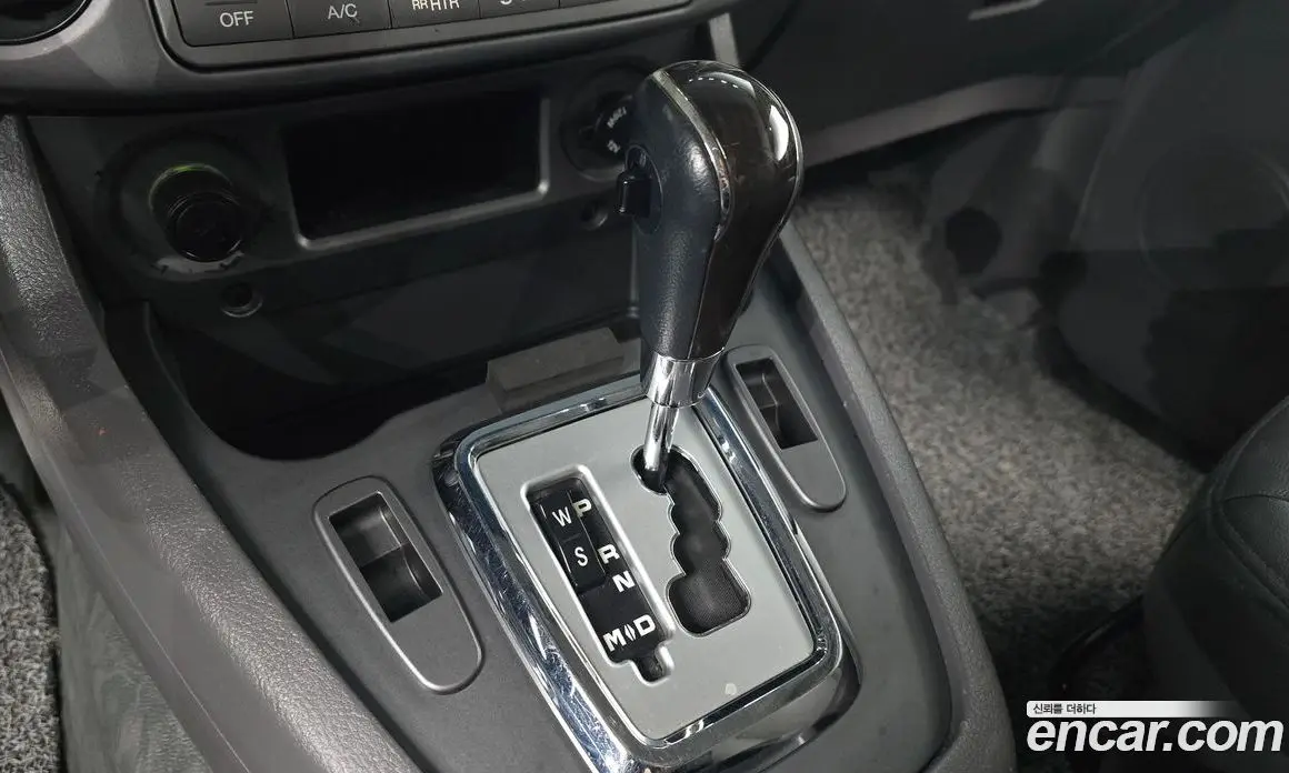SsangYong Korando 2016 2.2 автомат (гидро), фото 9