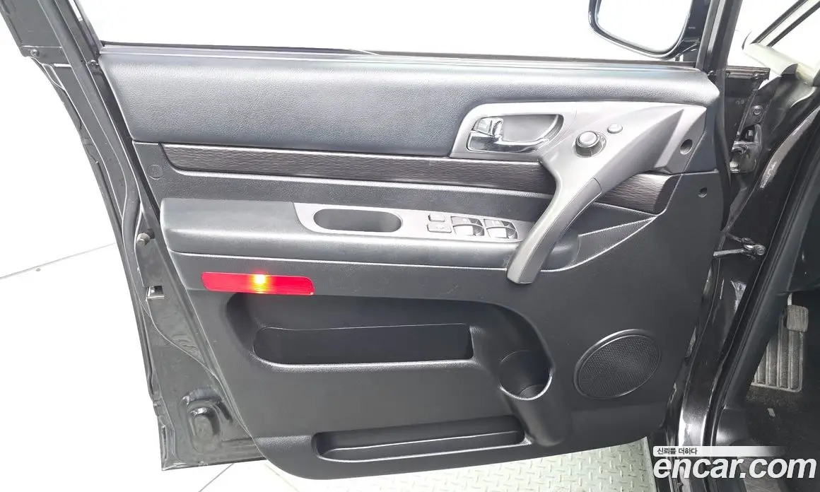 SsangYong Korando 2017 2.2 автомат (гидро), фото 14
