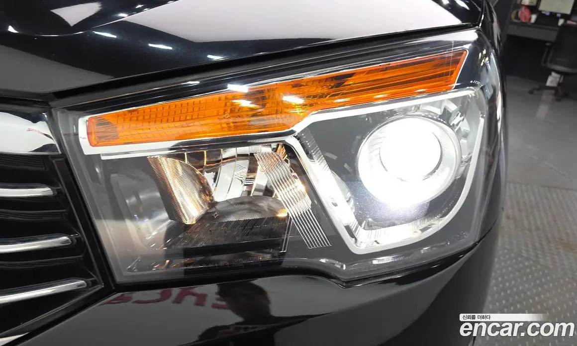 SsangYong Korando 2017 2.2 автомат (гидро), фото 8