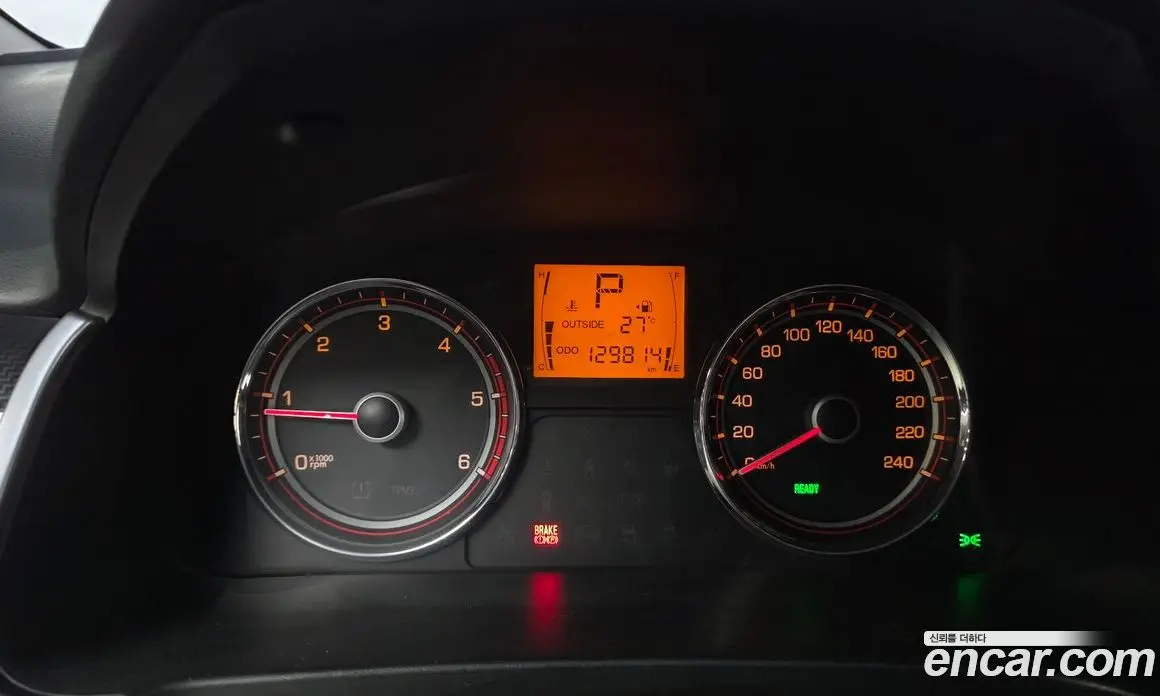 SsangYong Korando 2017 2.2 автомат (гидро), фото 11