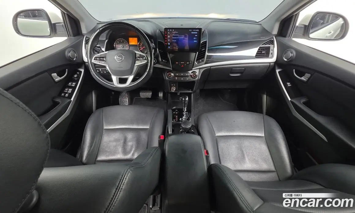 SsangYong Korando 2017 2.2 автомат (гидро), фото 10