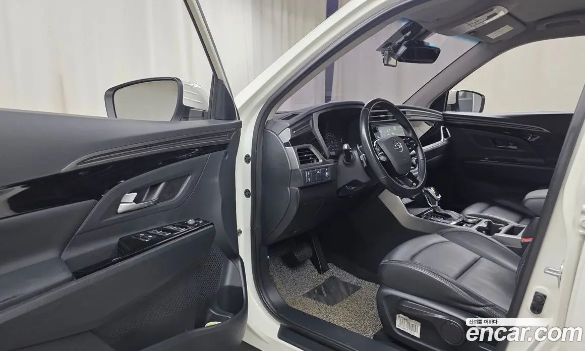 SsangYong Korando 2021 1.5 автомат (гидро), фото 13