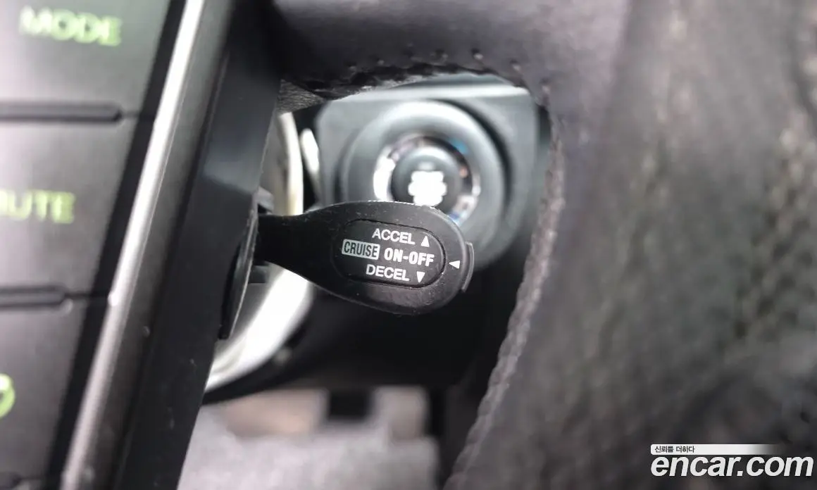 SsangYong Rexton 2014 2.0 автомат (гидро), фото 15
