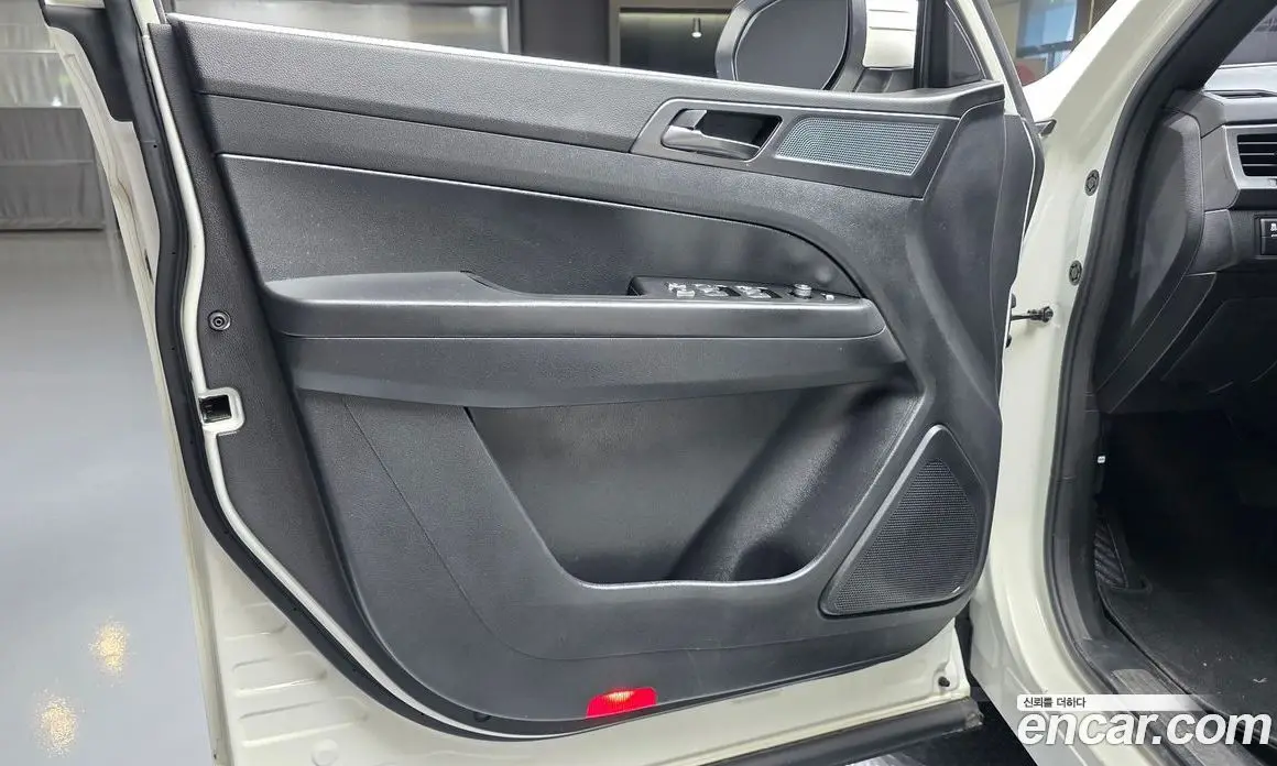 SsangYong Rexton 2022 2.2 автомат (гидро), фото 14