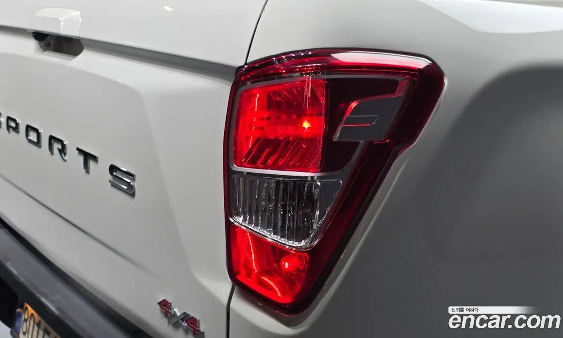 SsangYong Rexton 2022 2.2 автомат (гидро), фото 9