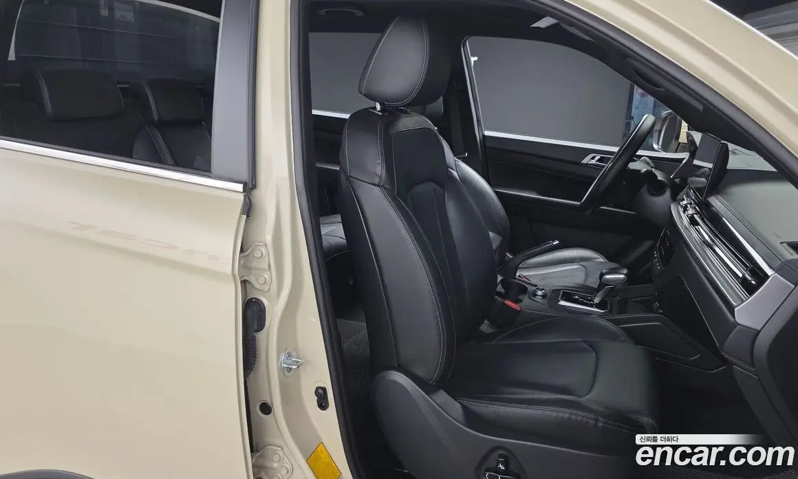 SsangYong Rexton 2023 2.2 автомат (гидро), фото 16