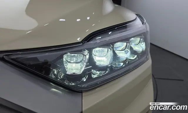 SsangYong Rexton 2023 2.2 автомат (гидро), миниатюра 8