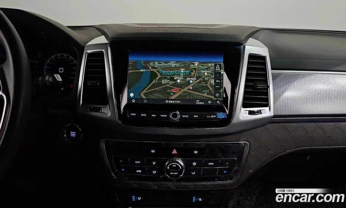 SsangYong Rexton 2023 2.2 автомат (гидро), фото 18