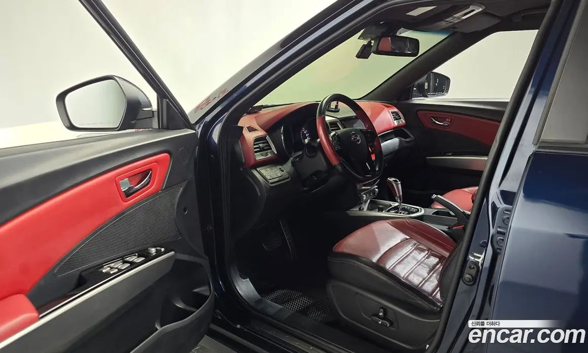 SsangYong TIBOLI 2015 1.6 автомат (гидро), фото 13