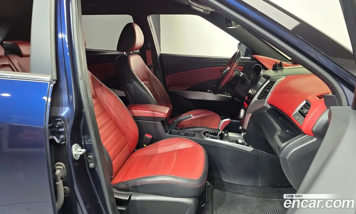 SsangYong TIBOLI 2015 1.6 автомат (гидро), фото 16