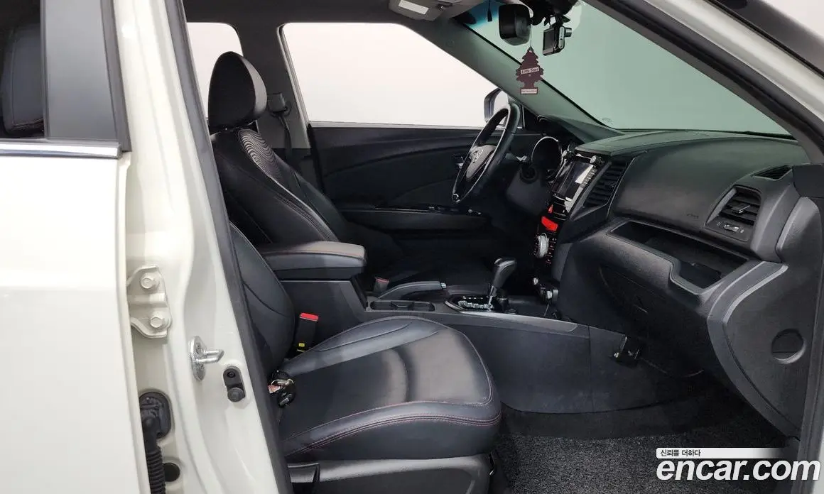 SsangYong TIBOLI 2016 1.6 автомат (гидро), фото 16 SsangYong TIBOLI 2016 1.6 автомат (гидро), фото 16