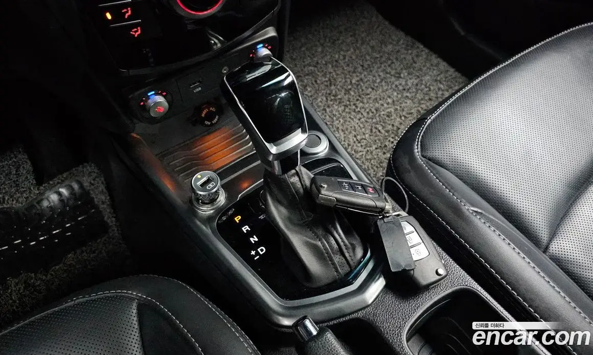 SsangYong TIBOLI 2018 1.6 автомат (гидро), фото 12 SsangYong TIBOLI 2018 1.6 автомат (гидро), фото 12