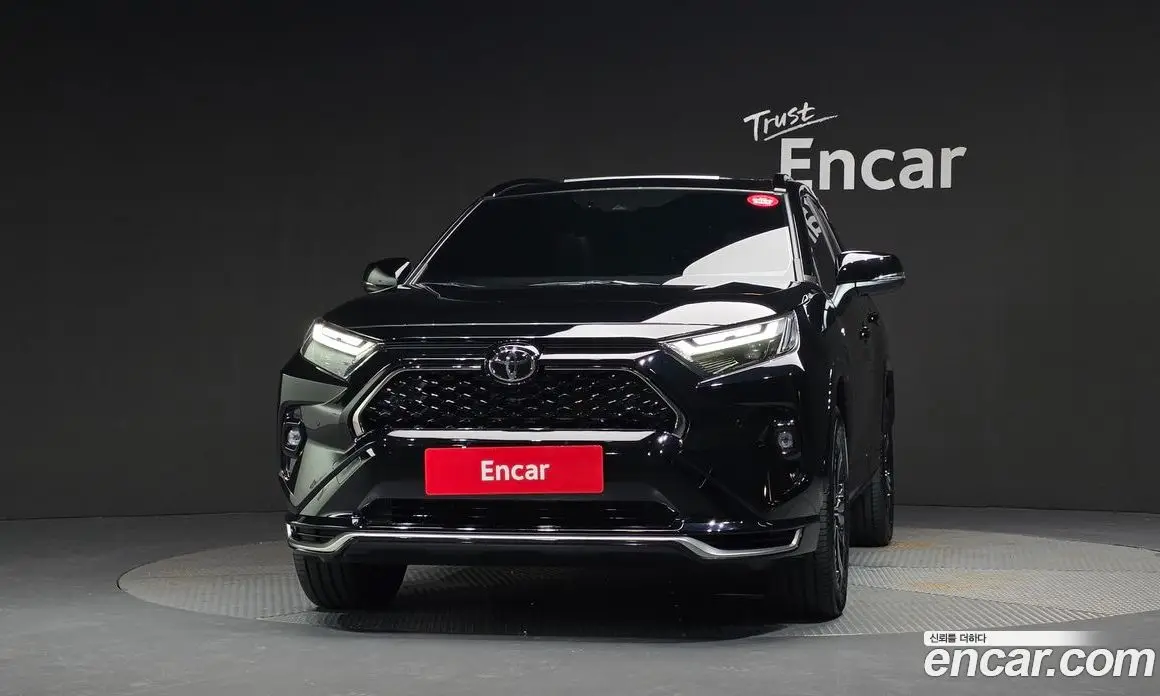 Toyota RAV4 2025 2.5 автомат (гидро), фото 3