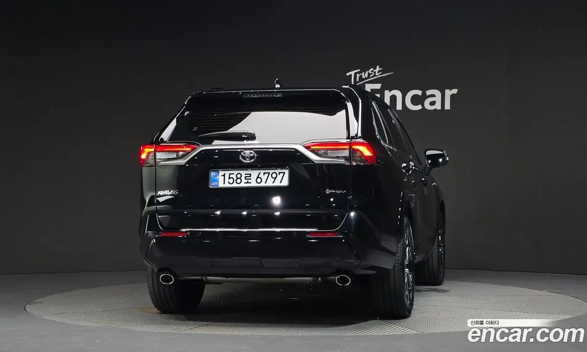 Toyota RAV4 2025 2.5 автомат (гидро), фото 4