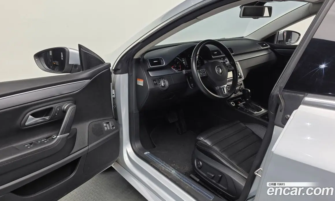 Volkswagen CC 2014 2.0 автомат (гидро), фото 12 Volkswagen CC 2014 2.0 автомат (гидро), фото 12