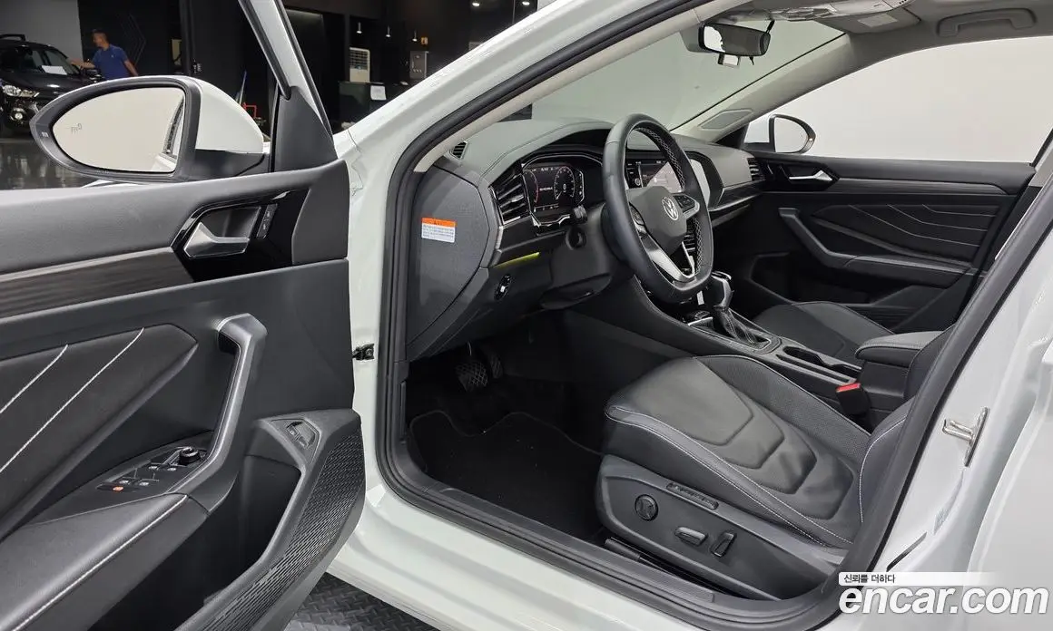 Volkswagen Jetta 2024 1.5 автомат (гидро), фото 13 Volkswagen Jetta 2024 1.5 автомат (гидро), фото 13