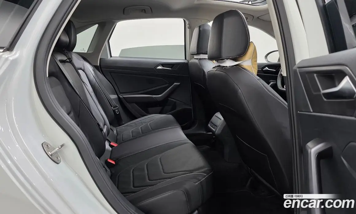 Volkswagen Jetta 2024 1.5 автомат (гидро), фото 17 Volkswagen Jetta 2024 1.5 автомат (гидро), фото 17