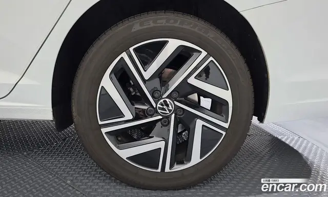 Volkswagen Jetta 2024 1.5 автомат (гидро), миниатюра 7 Volkswagen Jetta 2024 1.5 автомат (гидро), миниатюра 7