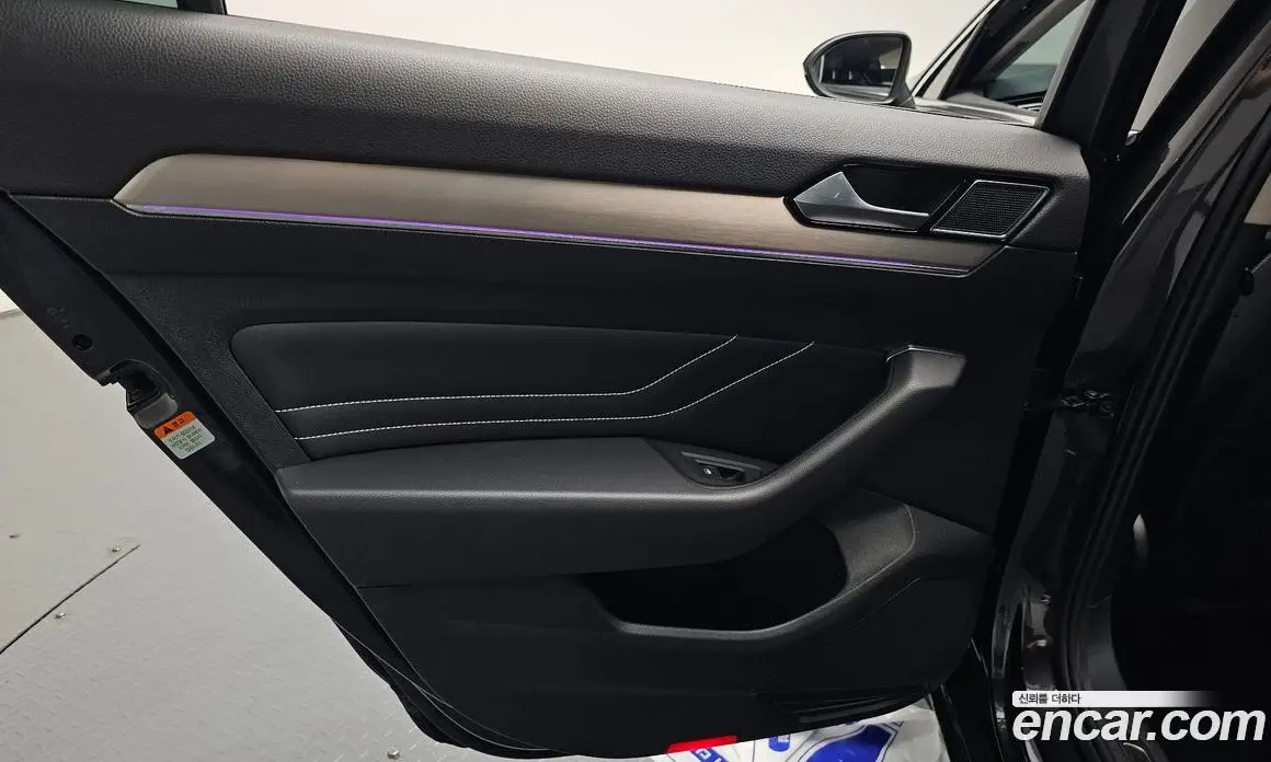 Volkswagen Passat 2022 2.0 автомат (гидро), фото 14 Volkswagen Passat 2022 2.0 автомат (гидро), фото 14