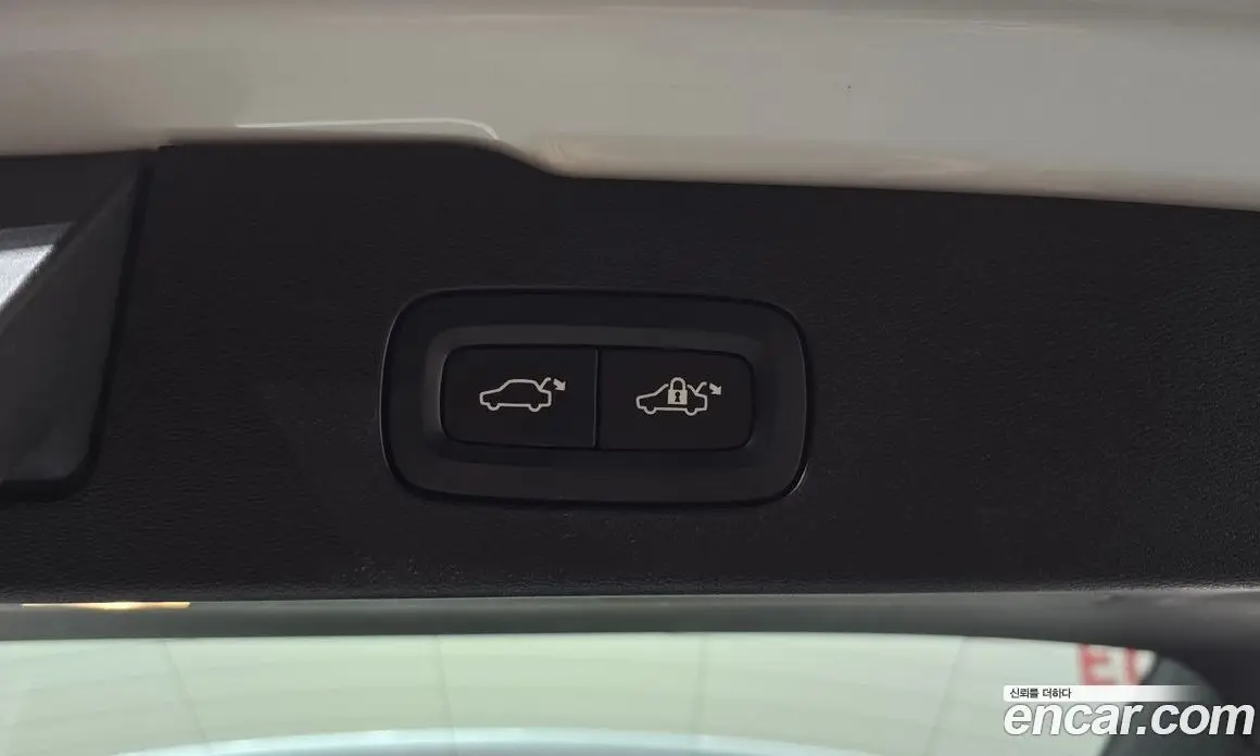 Volvo V60 2020 2.0 автомат (гидро), фото 17 Volvo V60 2020 2.0 автомат (гидро), фото 17