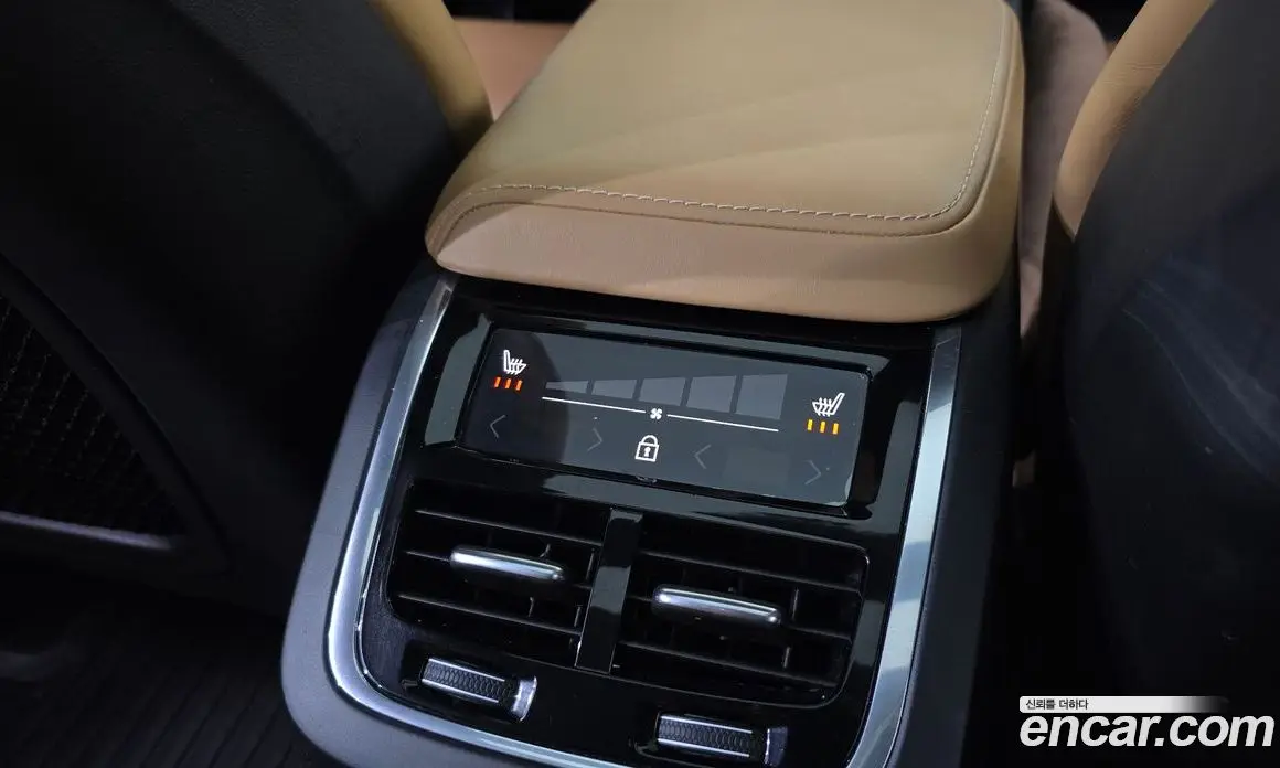 Volvo V60 2020 2.0 автомат (гидро), фото 20 Volvo V60 2020 2.0 автомат (гидро), фото 20