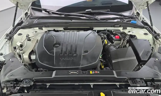 Volvo V60 2020 2.0 автомат (гидро), миниатюра 6 Volvo V60 2020 2.0 автомат (гидро), миниатюра 6