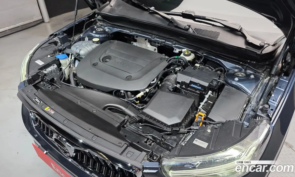 Volvo XC40 2022 2.0 автомат (гидро), фото 6 Volvo XC40 2022 2.0 автомат (гидро), фото 6