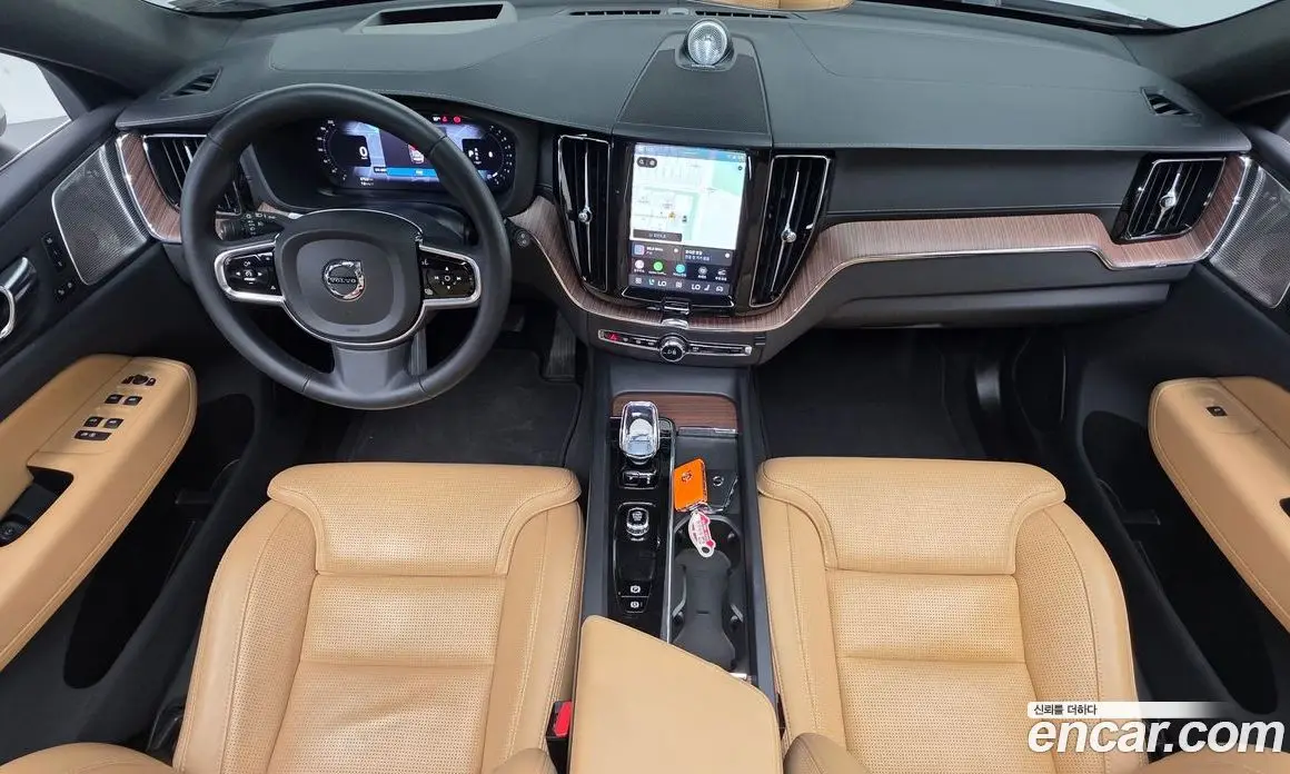 Volvo XC60 2023 2.0 автомат (гидро), фото 10 Volvo XC60 2023 2.0 автомат (гидро), фото 10