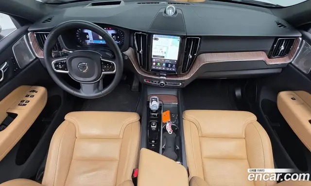 Volvo XC60 2023 2.0 автомат (гидро), миниатюра 10 Volvo XC60 2023 2.0 автомат (гидро), миниатюра 10