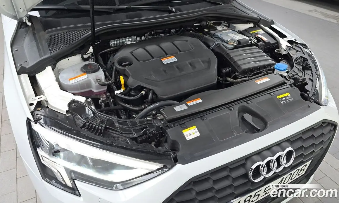 Audi A3 2022 2.0 автомат (гидро), фото 6