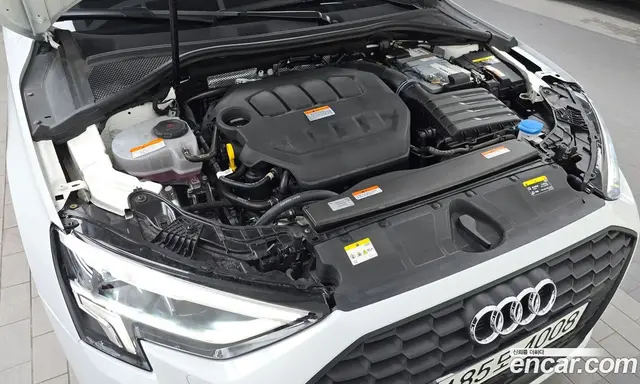 Audi A3 2022 2.0 автомат (гидро), миниатюра 6