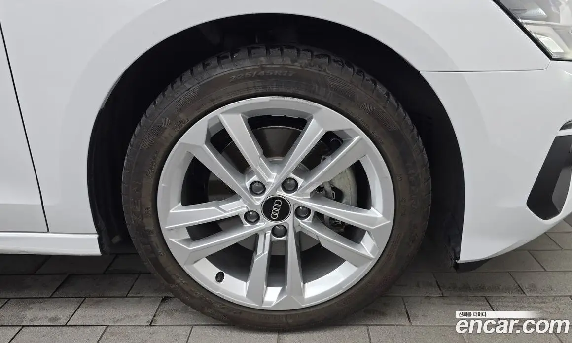 Audi A3 2022 2.0 автомат (гидро), фото 7
