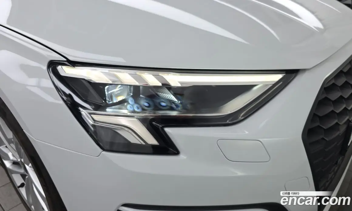 Audi A3 2022 2.0 автомат (гидро), фото 8