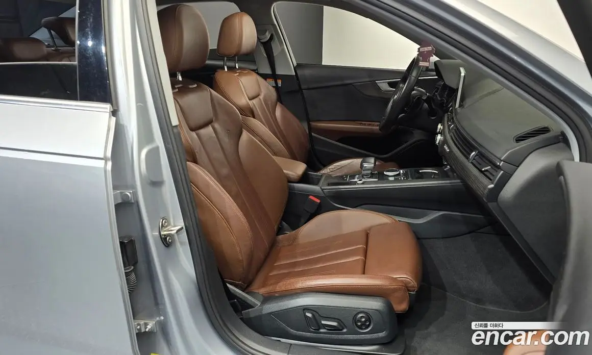 Audi A4 2018 2.0 автомат (гидро), фото 16 Audi A4 2018 2.0 автомат (гидро), фото 16