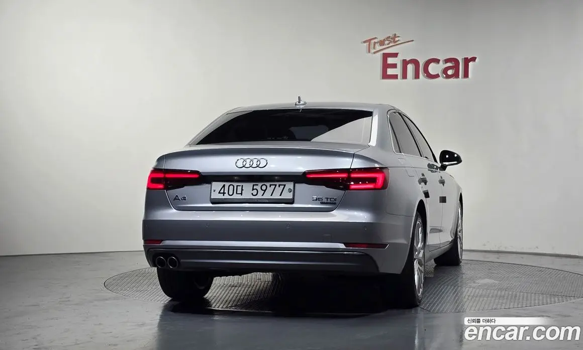 Audi A4 2018 2.0 автомат (гидро), фото 4 Audi A4 2018 2.0 автомат (гидро), фото 4