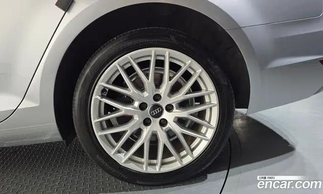 Audi A4 2018 2.0 автомат (гидро), миниатюра 7 Audi A4 2018 2.0 автомат (гидро), миниатюра 7