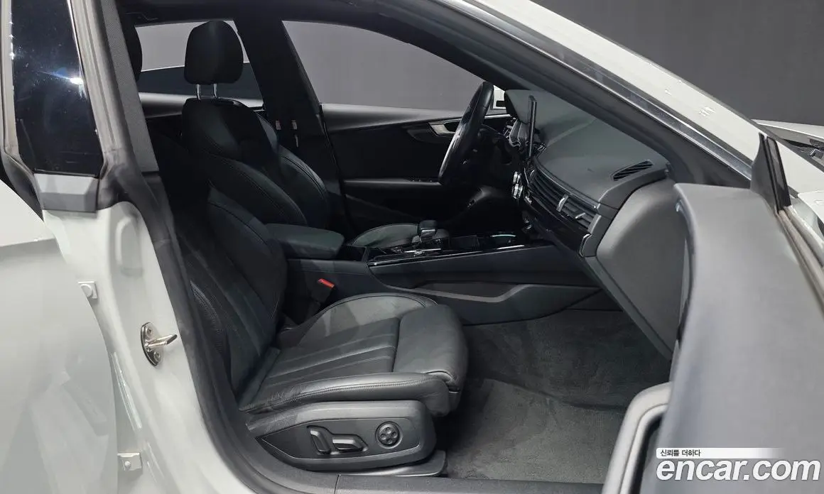Audi A5 2020 2.0 автомат (гидро), фото 17