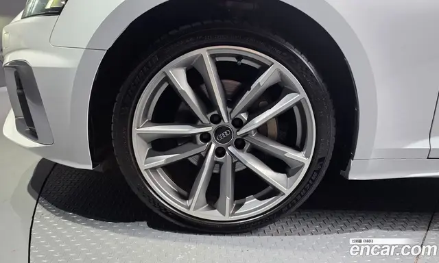 Audi A5 2020 2.0 автомат (гидро), миниатюра 5