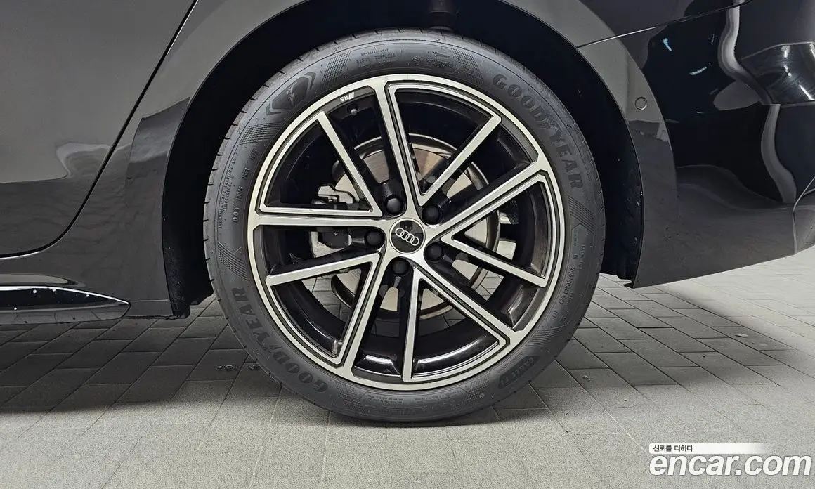 Audi A5 2025 2.0 автомат (гидро), фото 7 Audi A5 2025 2.0 автомат (гидро), фото 7