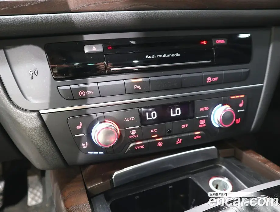 Audi A6 2016 2.0 автомат (гидро), фото 13