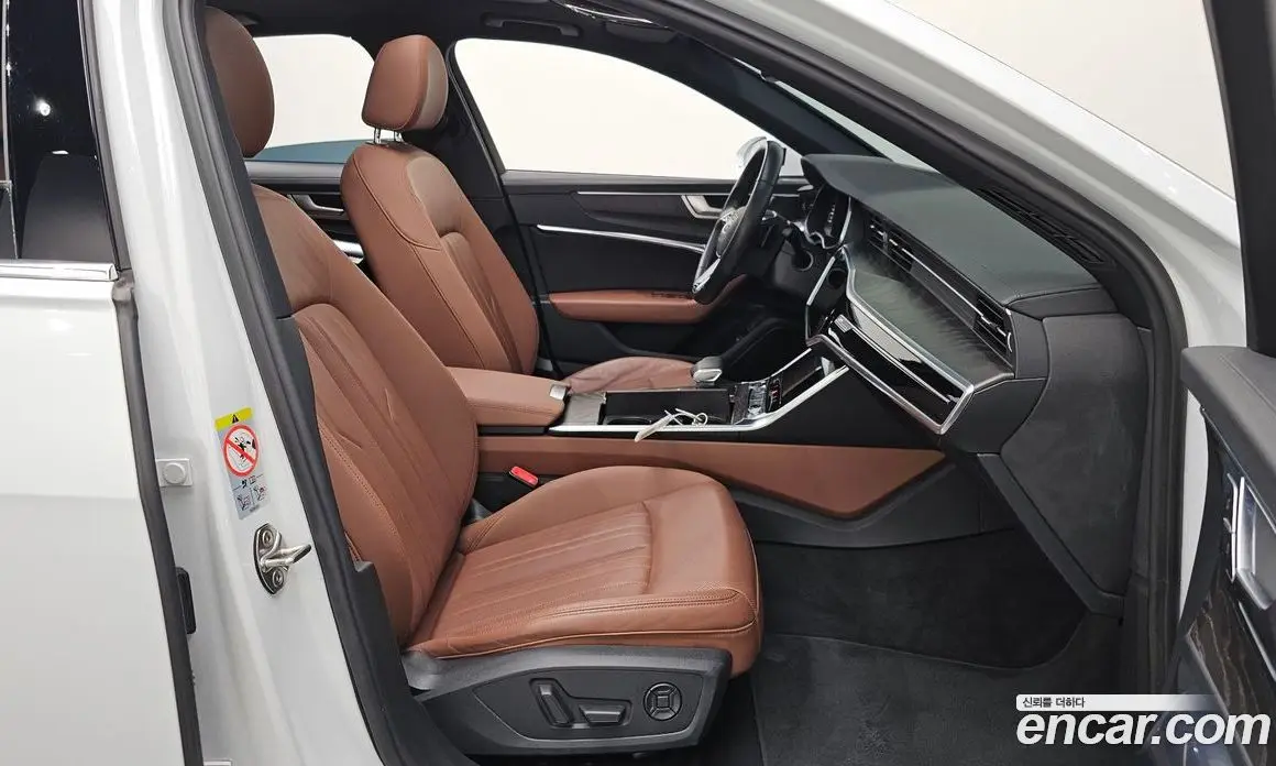Audi A6 2021 2.0 автомат (гидро), фото 16
