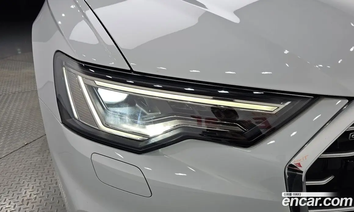 Audi A6 2021 2.0 автомат (гидро), фото 7