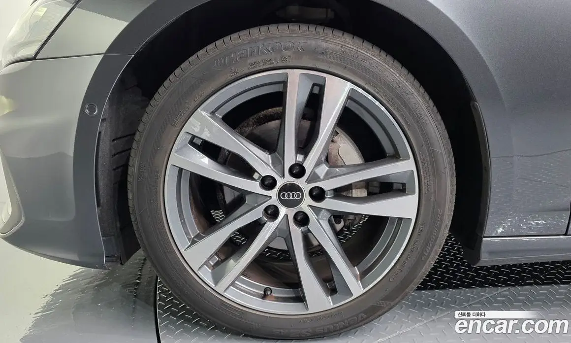 Audi A6 2022 2.0 автомат (гидро), фото 4 Audi A6 2022 2.0 автомат (гидро), фото 4