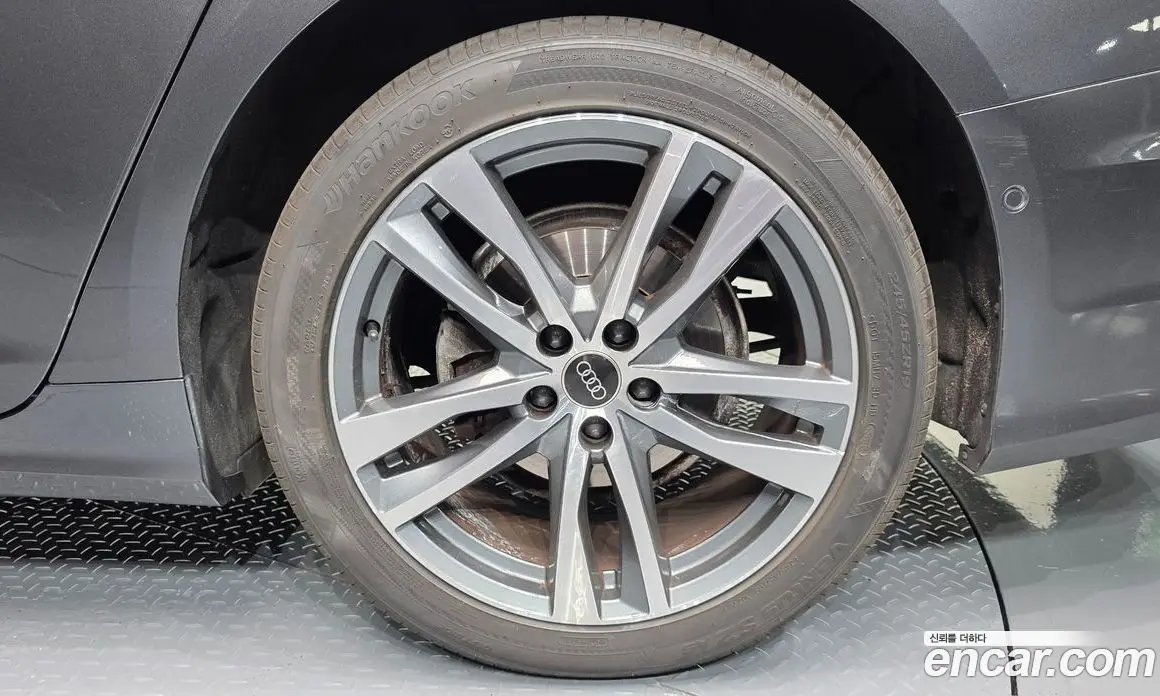 Audi A6 2022 2.0 автомат (гидро), фото 6 Audi A6 2022 2.0 автомат (гидро), фото 6